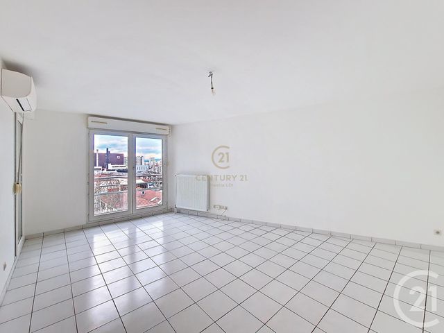 Appartement F4 à vendre - 4 pièces - 84.59 m2 - LYON - 69008 - RHONE-ALPES - Century 21 Hestia Ldi